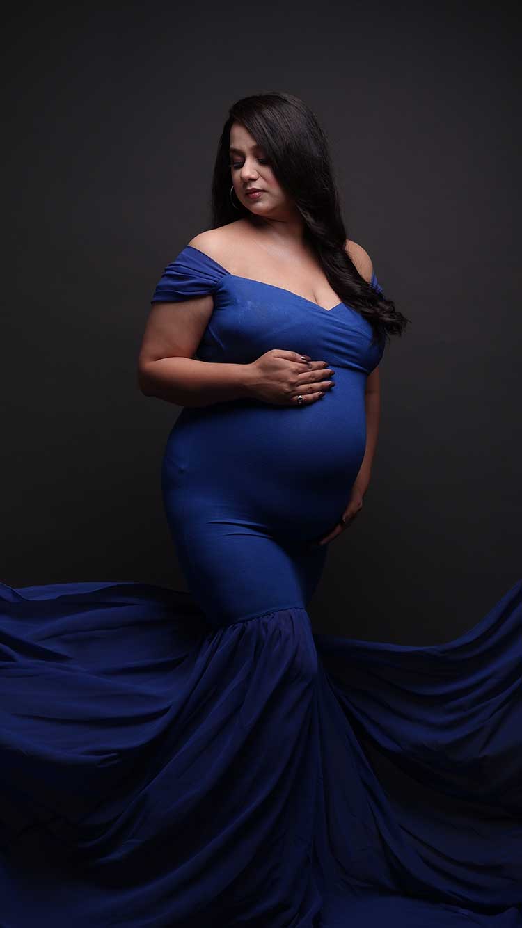 Black-maternity-gown