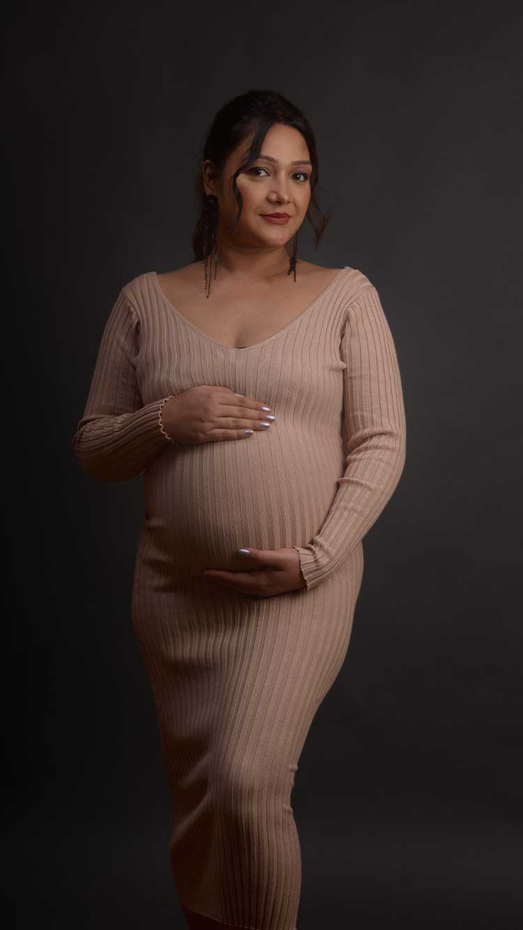 Black-maternity-gown