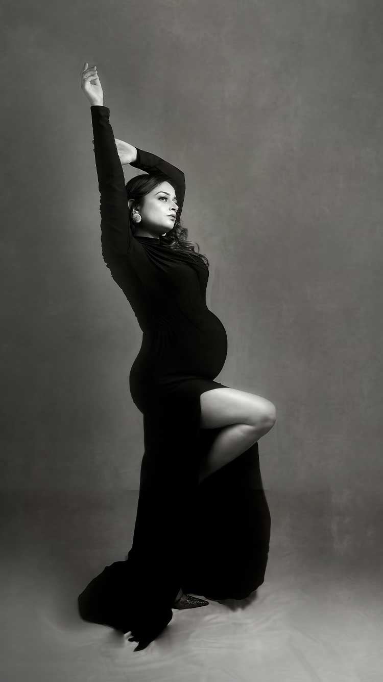 Black-maternity-gown