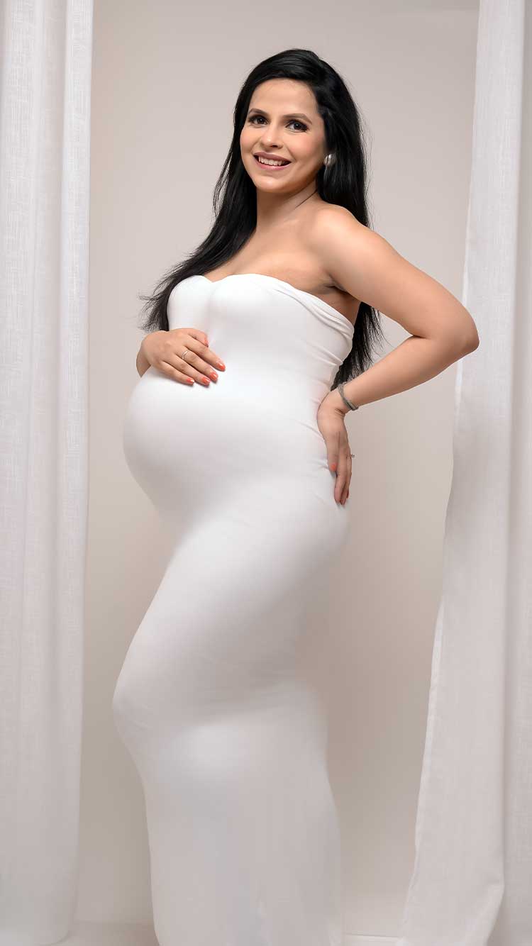 Black-maternity-gown