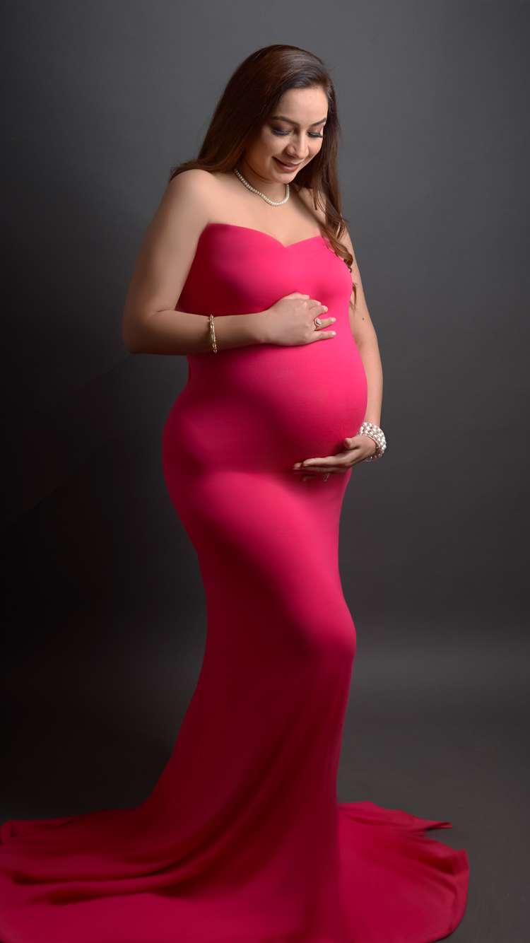 Black-maternity-gown