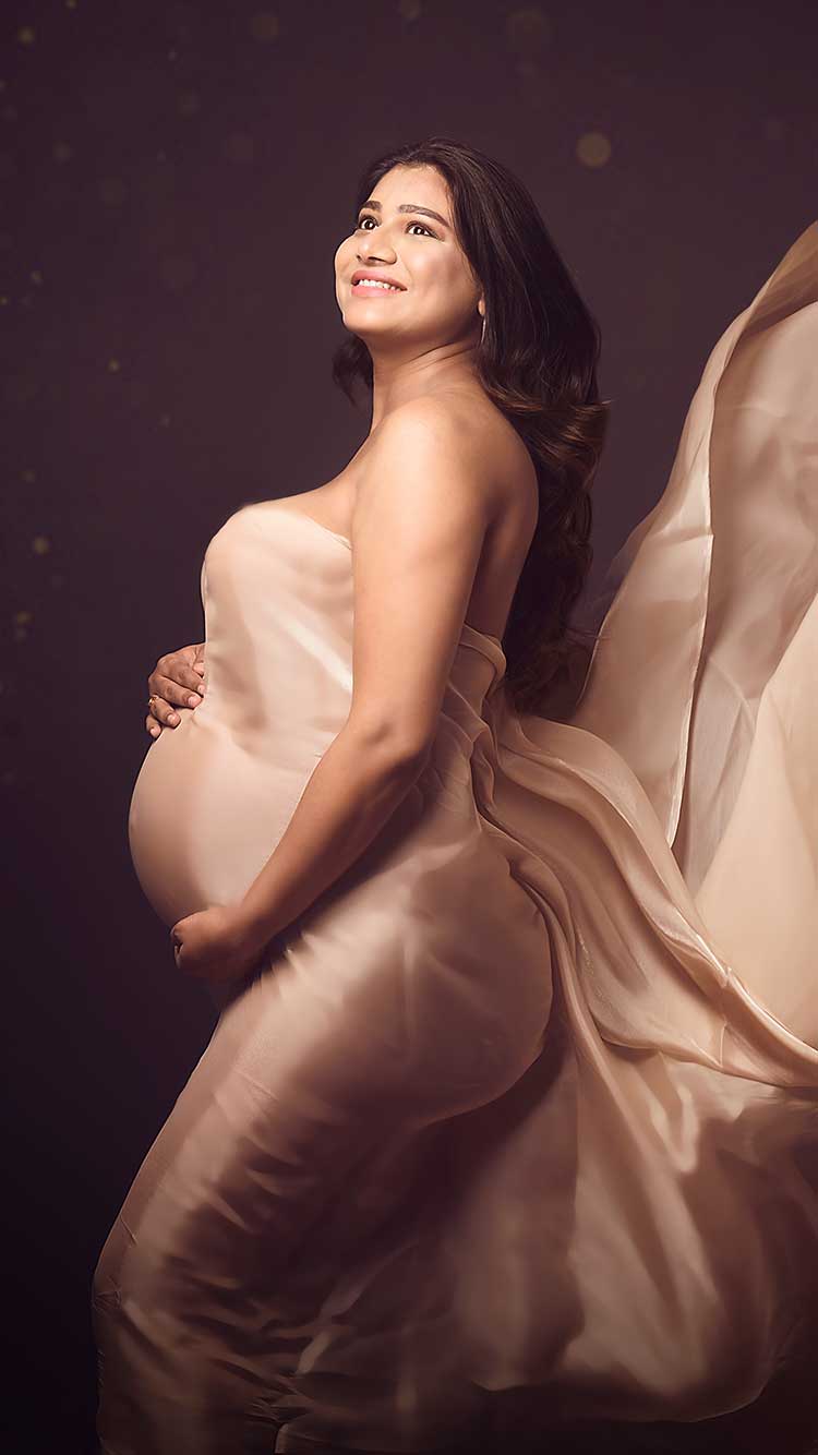 Black-maternity-gown