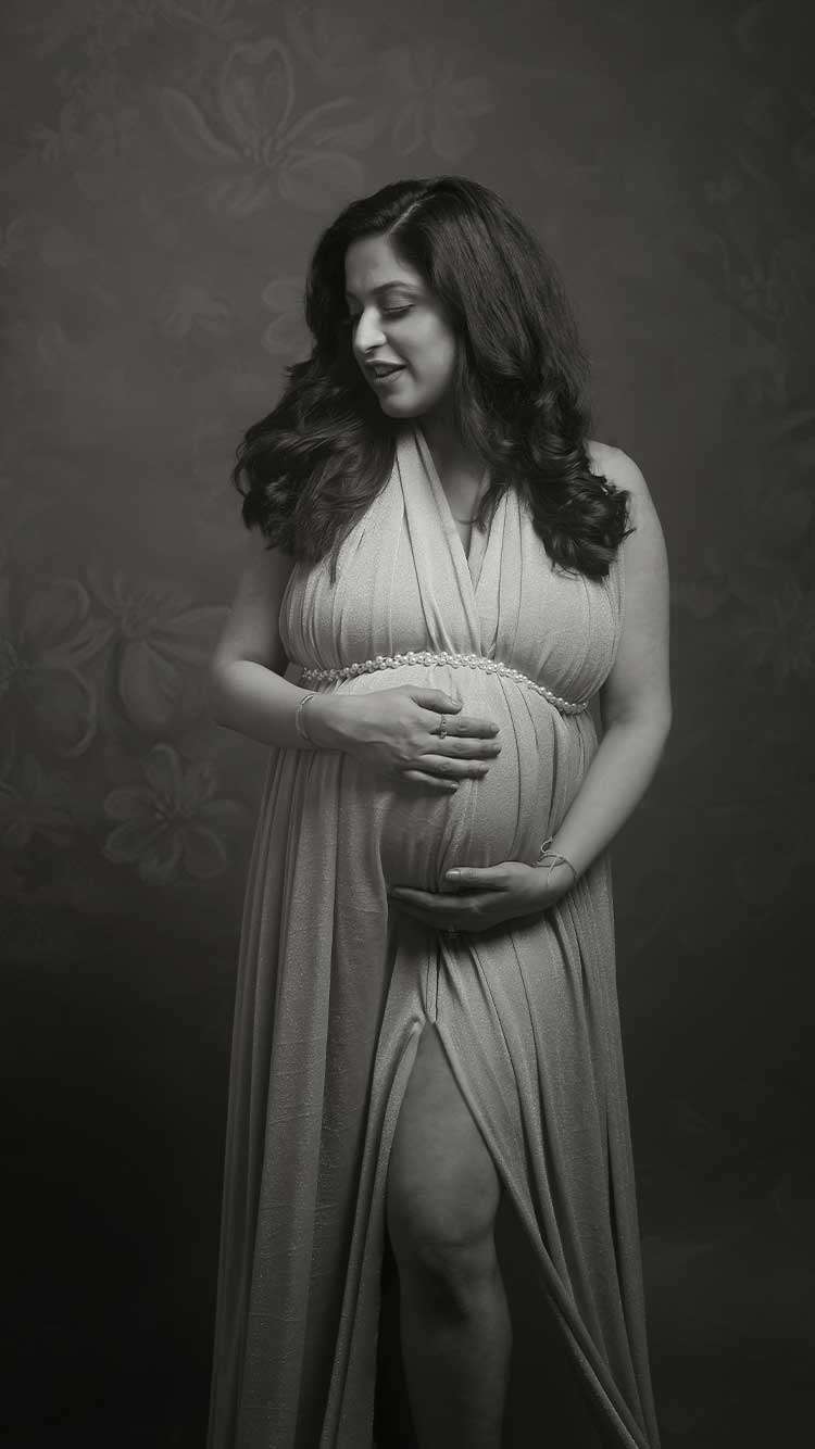 Black-maternity-gown