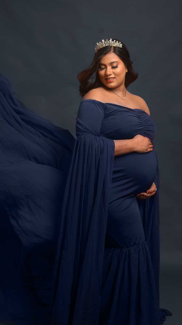 Black-maternity-gown