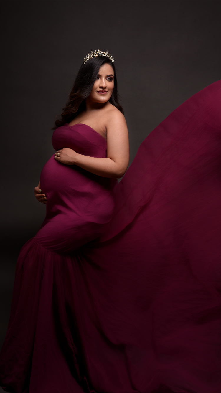 Black-maternity-gown