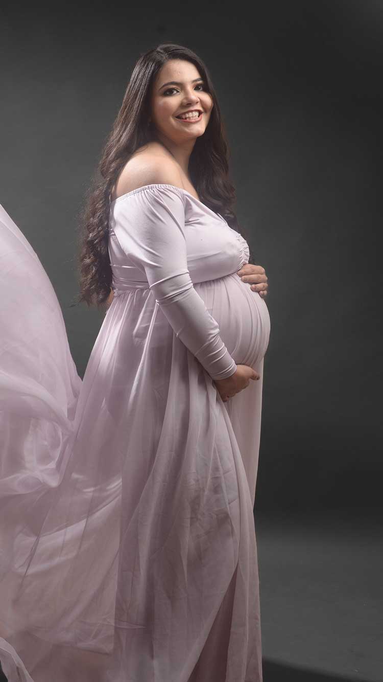 Black-maternity-gown