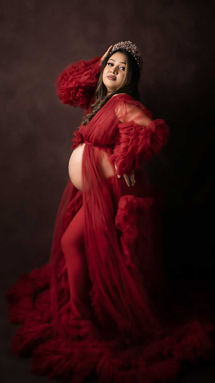 Black-maternity-gown